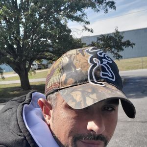 Meet your Posher, Marshall